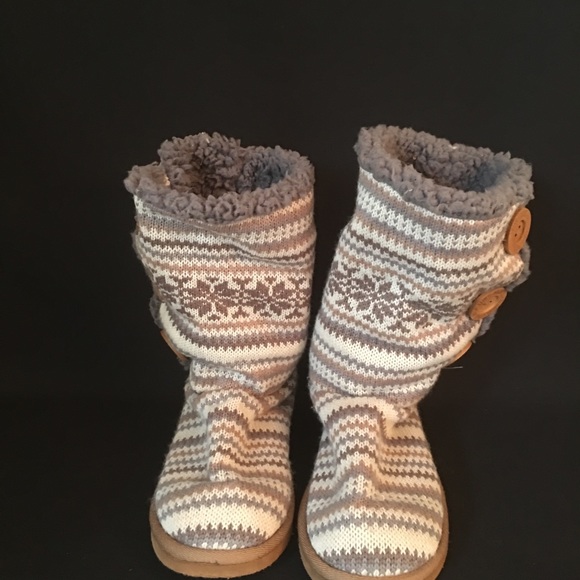 MucLuks button up Sherpa lined sweater slippers-5 - Picture 5 of 8